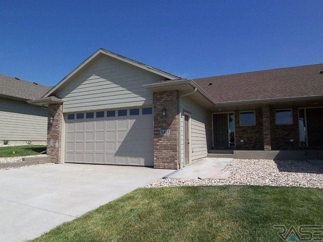 1st image of 5407 S Salvation Pl
