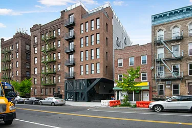 Rented by Rennit Inc.