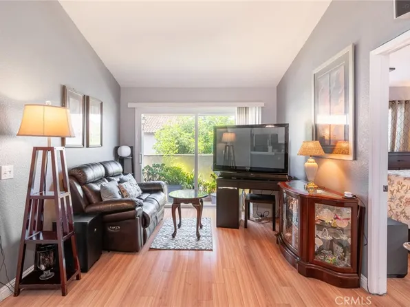 26205 La Real APT E, Mission Viejo, CA 92691