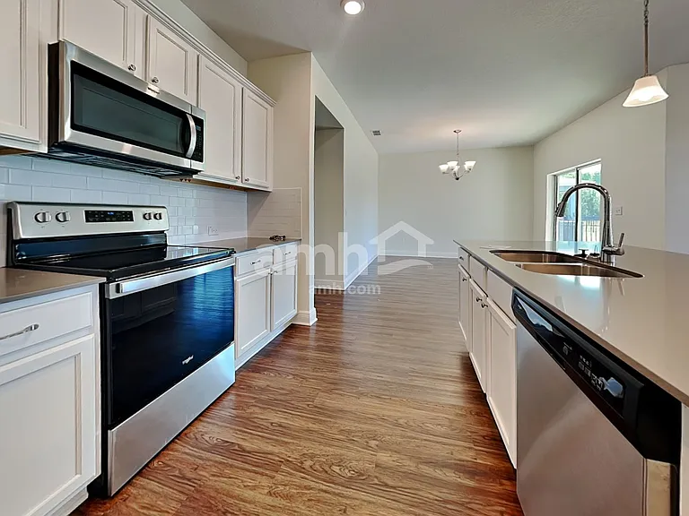 20363 Calla Lily Dr — Photo 3