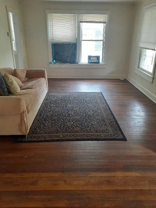 2 bed, 650 sqft, $975 — Photo 3