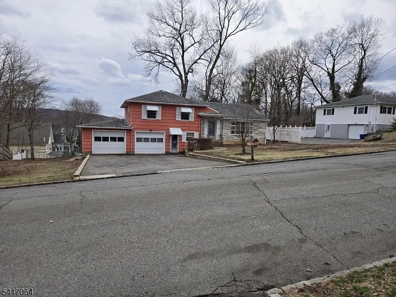 18 Highland Ave photo 1