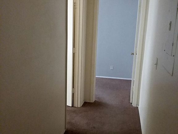 4th image of 500 SW 10th Ave #10499684