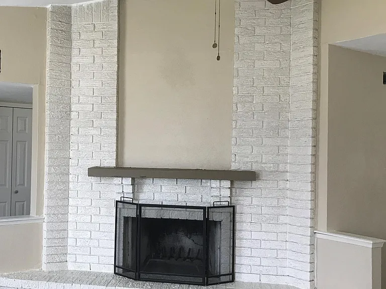 5009 Matthew Rd — Photo 2