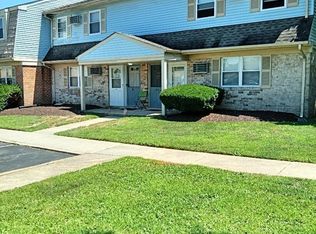 43B Oxford Vlg #43B, Egg Harbor Township, NJ 08234