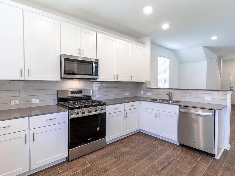 308 Redonda Dr — Photo 6