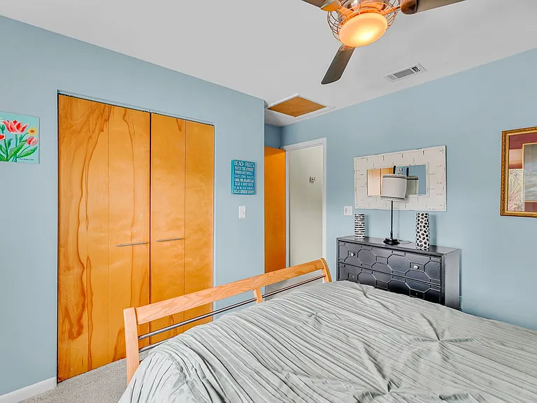 69 W Mariners Cay Dr — Photo 15