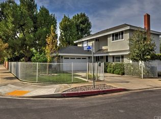 22361 Gilmore St, Canoga Park, CA 91303