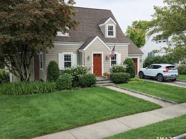 12 Ludlow Manor, Norwalk, CT 06855