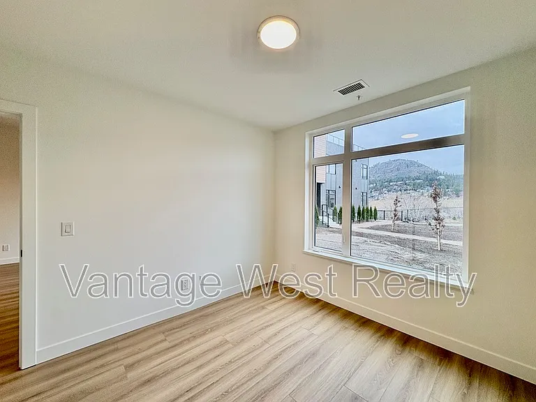 2760 Olalla Rd #103 — Photo 16