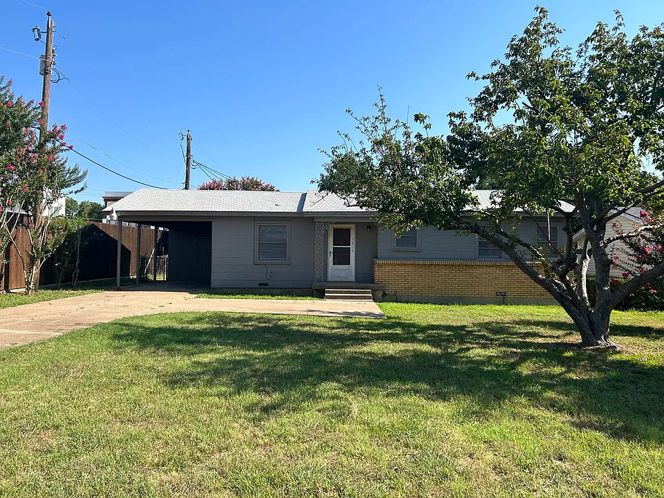 5816 White Settlement Rd