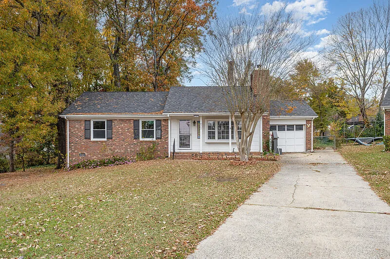 Building Photo - 8503 Beechbrooke Rd