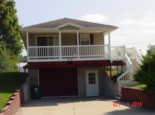 314 E Delaware St, Decatur, MI 49045
