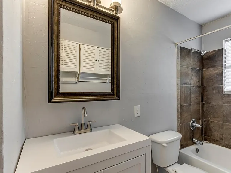 207 Stanton Dr — Photo 12