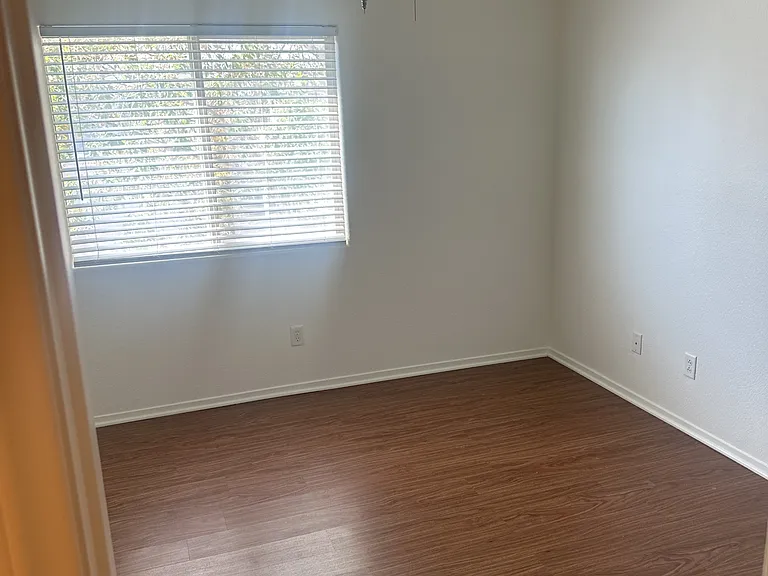 9914 Keephills St — Photo 19