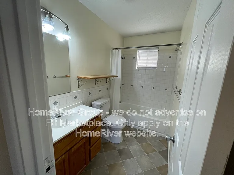 9269 Nieman Rd — Photo 7