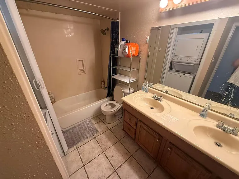 3075 Walnut Bend Ln #36 — Photo 6