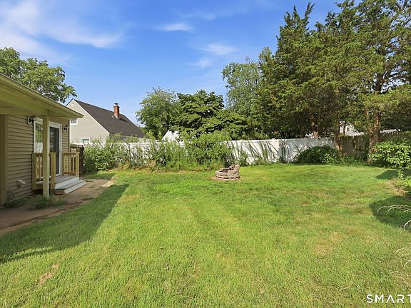 5th image of 119 Winding Lane