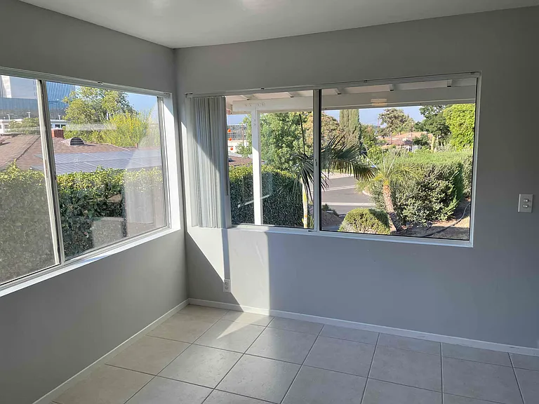 11428 Iris Ave — Photo 7
