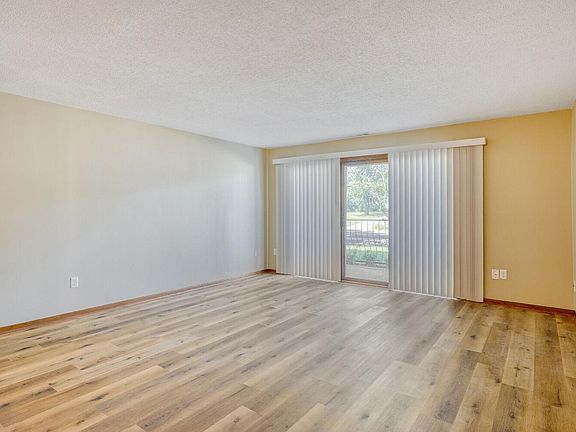 5th image of 1450 Bidwell St APT 108