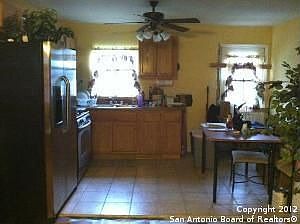 2nd image of 1130 Alametos