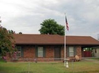 425 Wayne St, Trumann, AR 72472