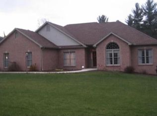 1466 New Rd, Orrtanna, PA 17353