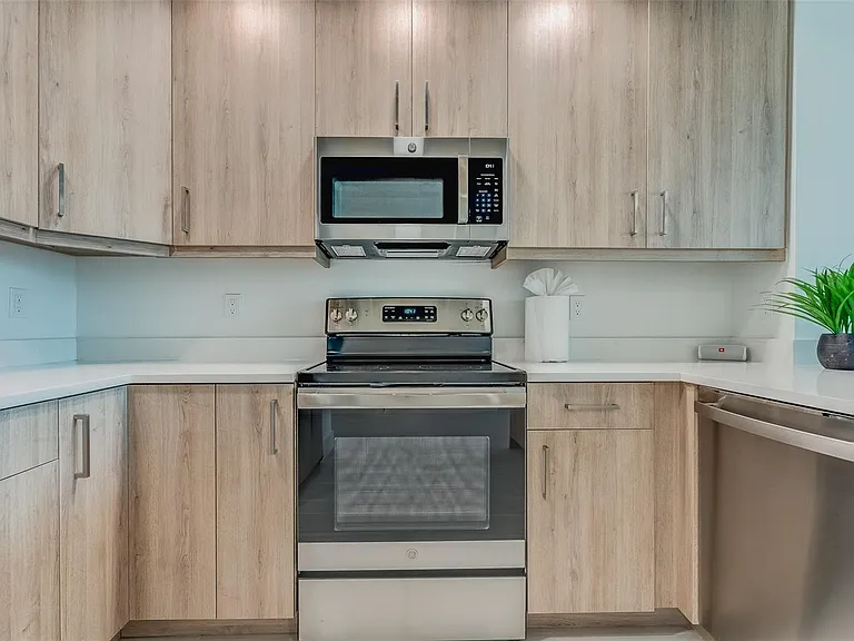 415 Island Way #311 — Photo 12