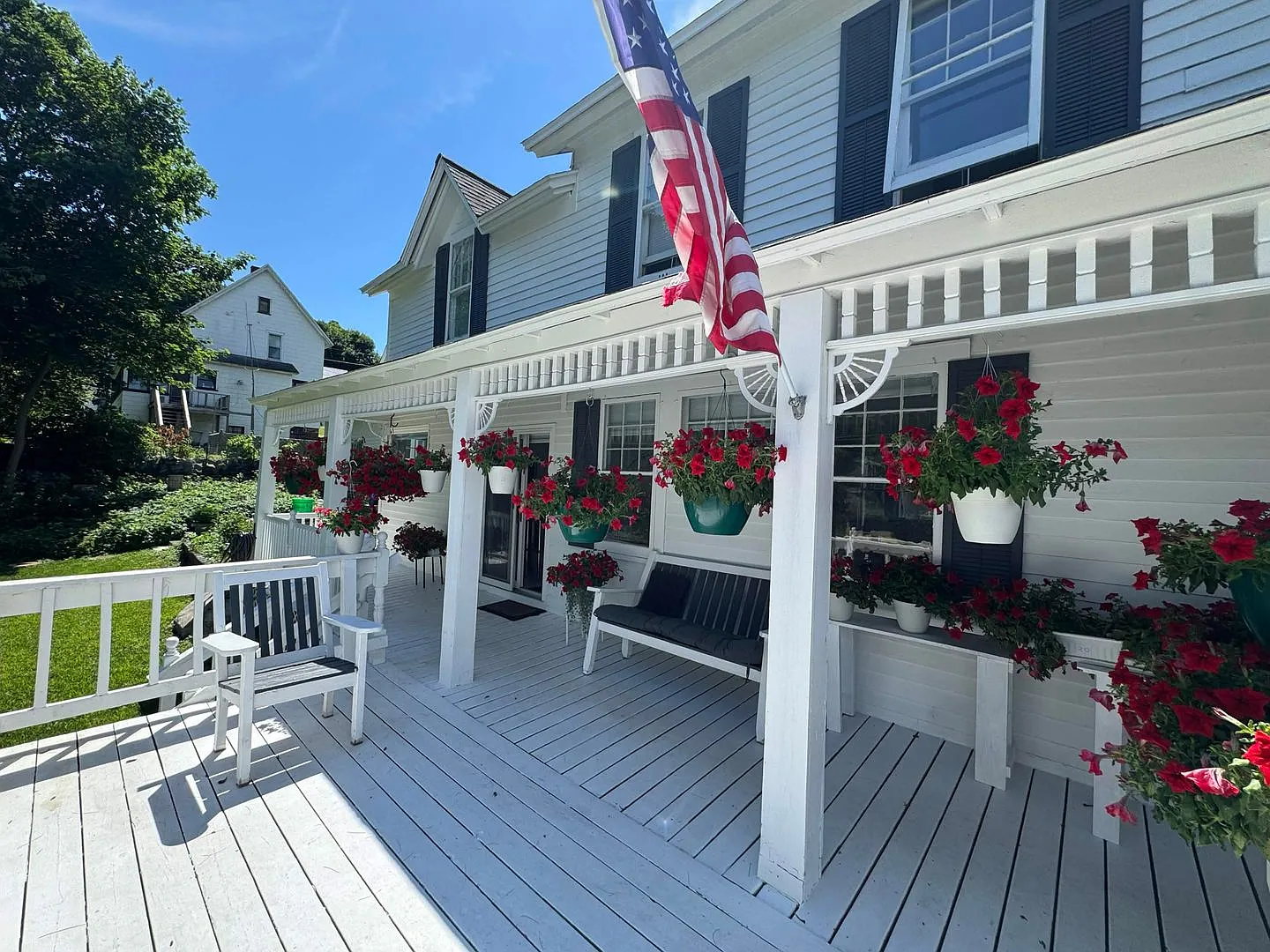 3 Bedroom, 1.5 Bath, Furnished Home in Houghton — Photo 4