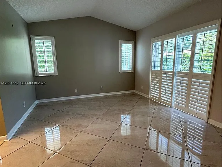 4291 Magnolia Ridge Dr — Photo 12