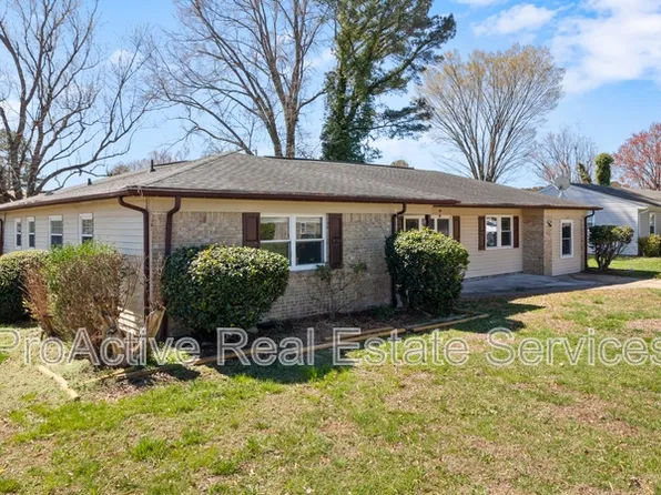 3201 Bruno Dr, Chesapeake, VA 23323