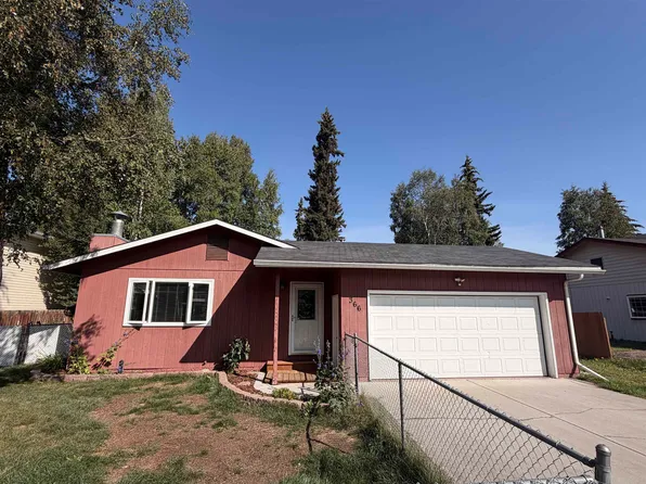 366 Le Ann Dr, Fairbanks, AK 99701