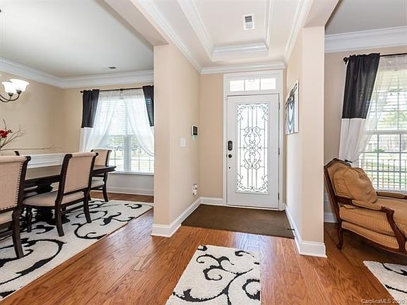 3rd image of 5039 Gatsby Cir