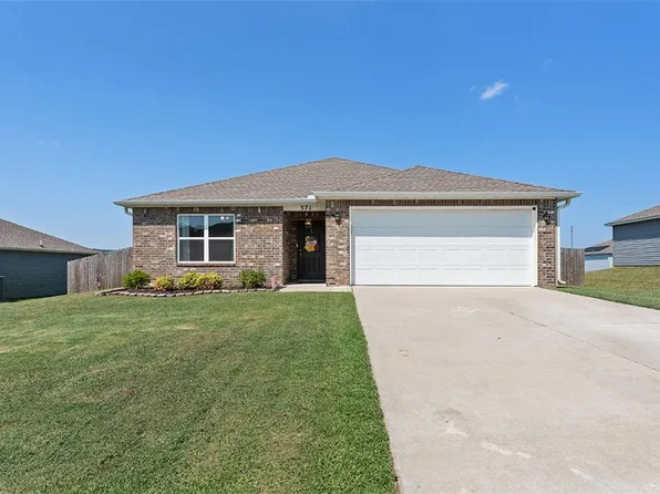 371 Evans St, Huntsville, AR 72740