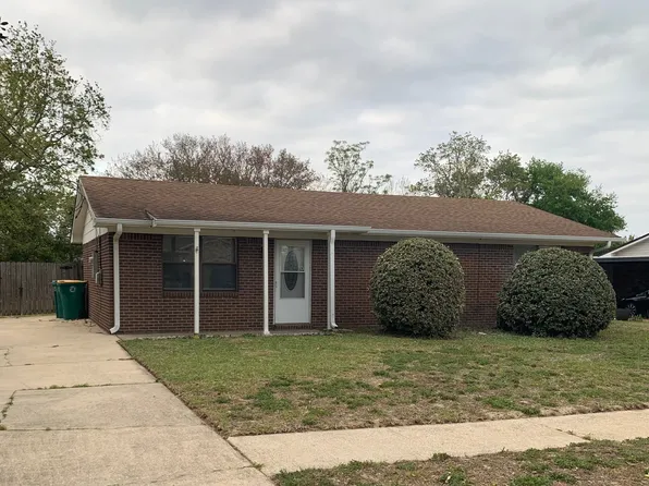806 Boulevard De Lorleans, Mary Esther, FL 32569