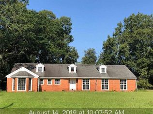 409 N 11th St, Gould, AR 71643