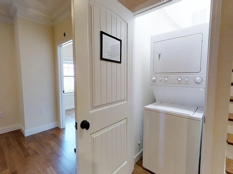 Forrest Edge Townhomes! - 4bd/4ba: Centrally Located! Upscale Student Living! — Photo 36