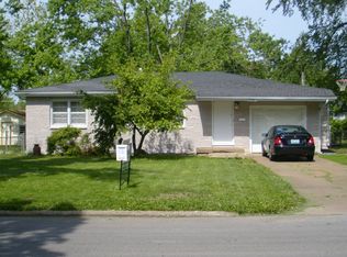 3155 S Ertis Ave, Springfield, MO 65807