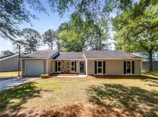 2413 Old Rex Morrow Rd, Ellenwood, GA 30294