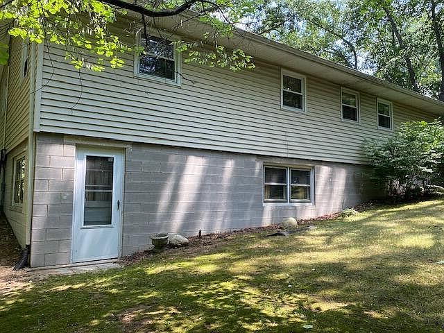 2nd image of 1519 Idaho Ave