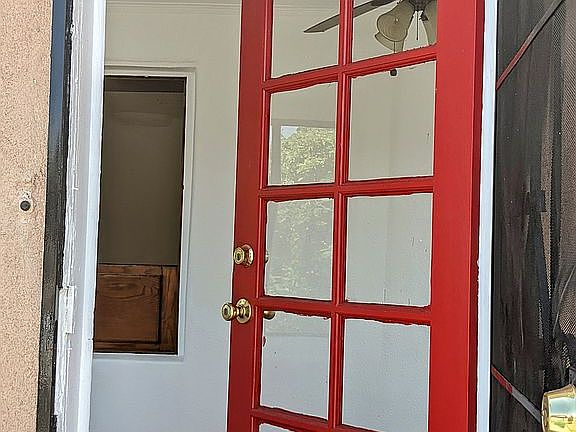 4th image of 451 Coronado St NE