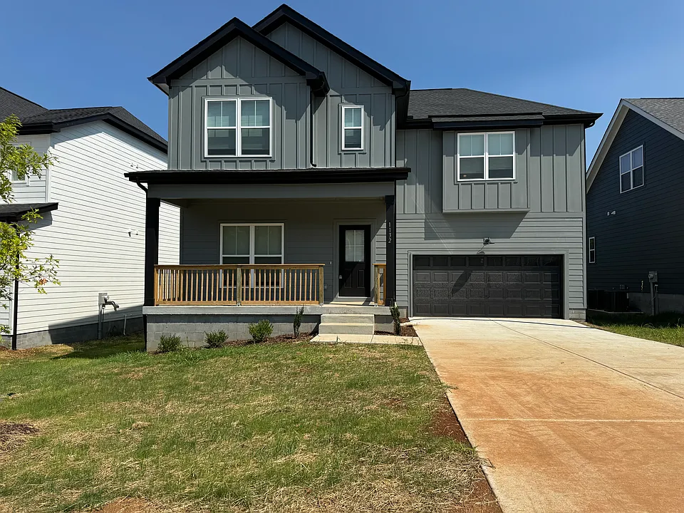 1132 Alcove Way