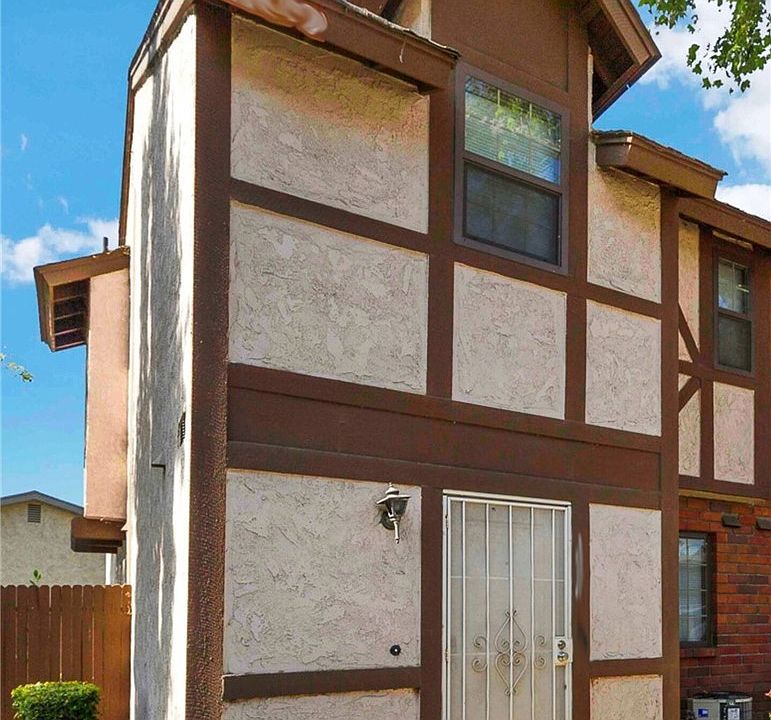 1st image of 1096 S Mountain Ave #1