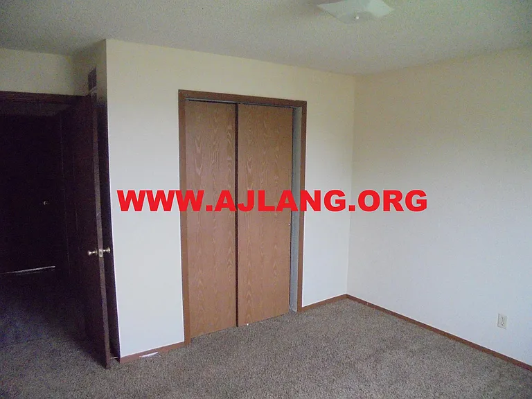 1003 Natalie Dr — Photo 6