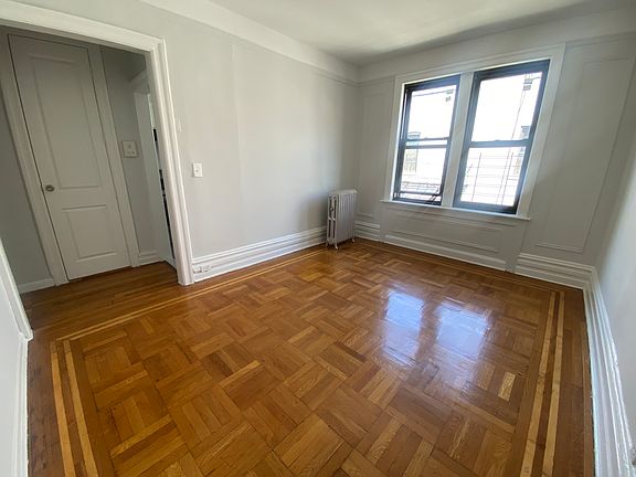2nd image of 15 Woodruff Ave APT D3