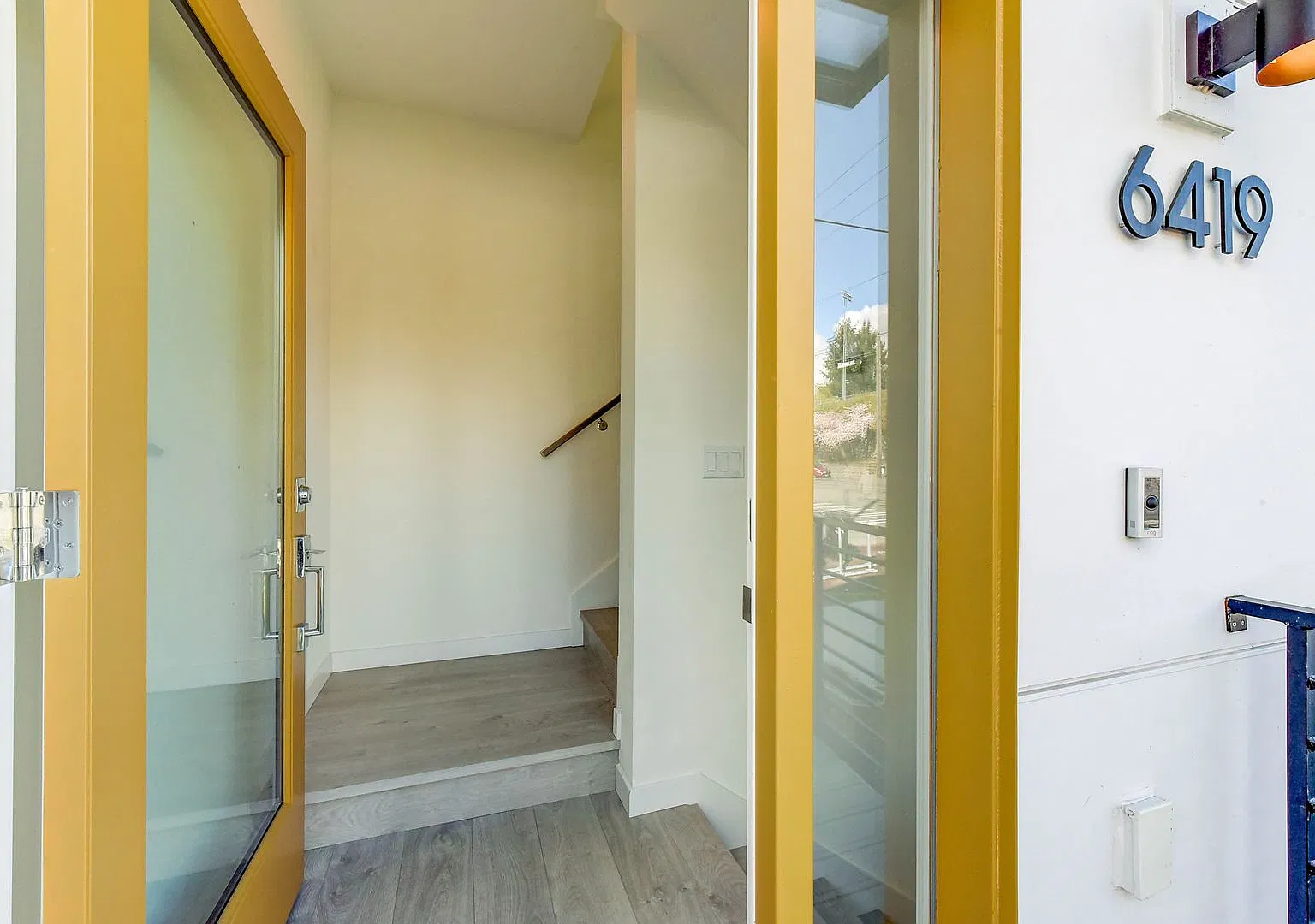 Terrific Townhome — Photo 4