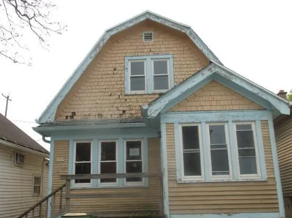 1805 South 15th PLACE, Milwaukee, WI 53204