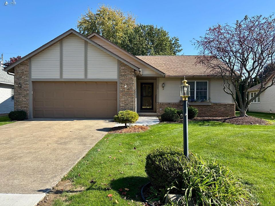 1st image of 141 Briarwood Cir