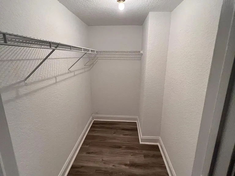 875 NW 13th St #421 — Photo 14