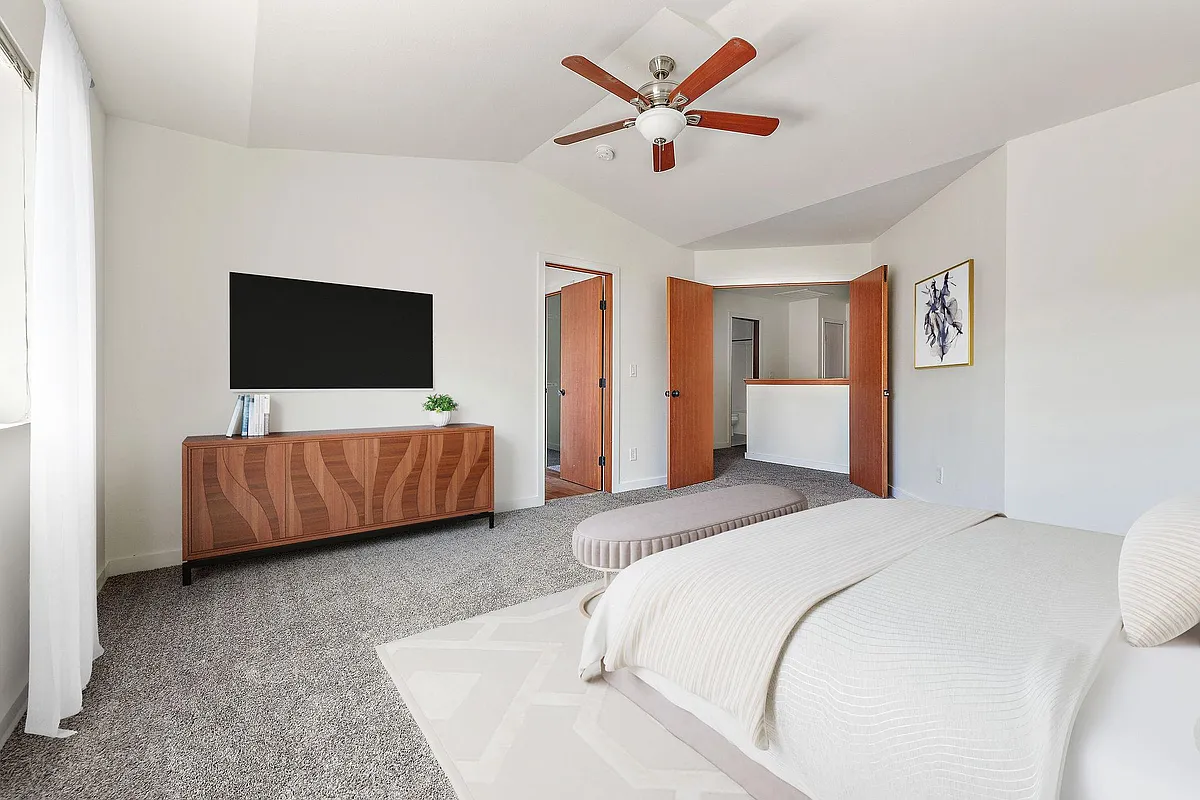 Building Photo - Watertree Place Townhomes